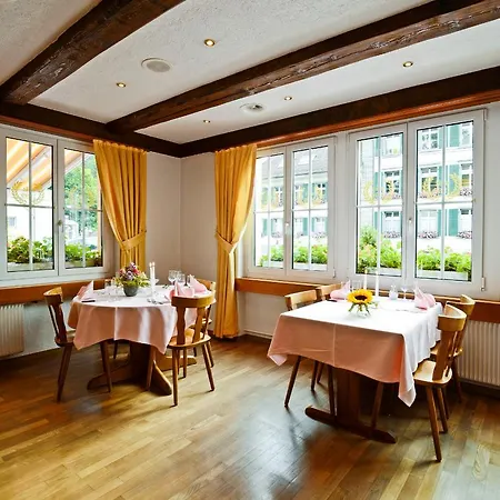 Pensión Gasthof Zum Wilden Mann 2*